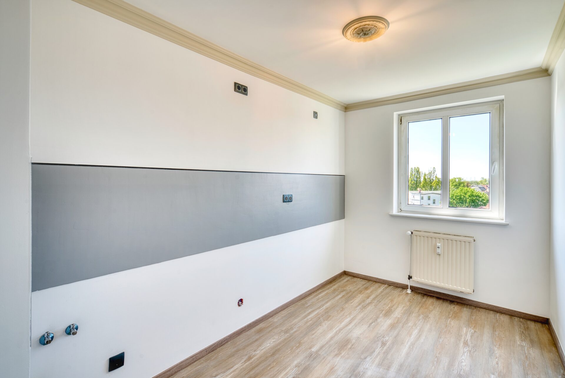Küchenbereich einer Immobilie zum Verkauf. Fotograf für Immobilien. Immobilienfotograf Leipzig.
