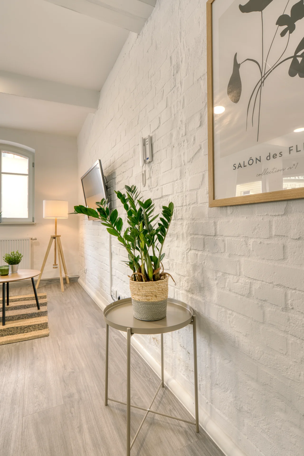 Wohnzimmer Dekoration einer Ferienwohnung in Halle. Fotograf für Ferienwohnung und Hotel in Halle, Leipzig und Dresden.